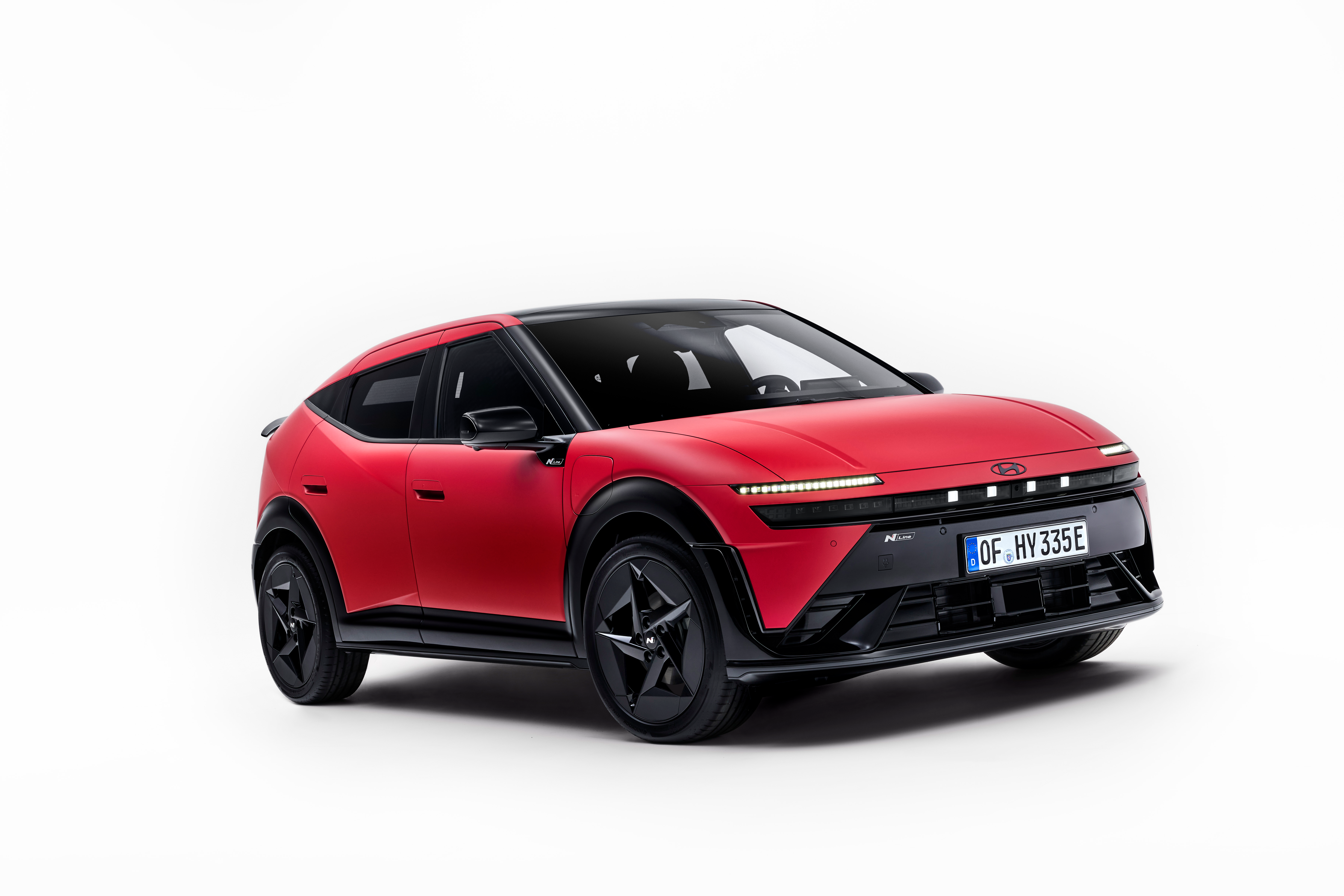 Hyundai Motor Europe представляє IONIQ 3: Aero Hatch нового покоління, що піднімає на новий рівень технології електроавтомобілів задля простоти, місткості та інтуїтивності водіння | Капітал-Авто Плюс - фото 6