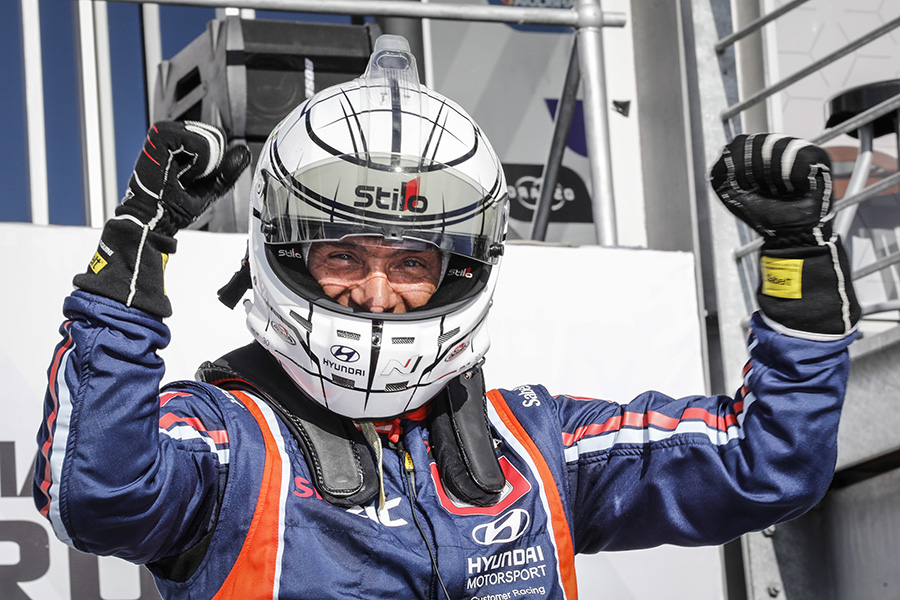 Фінал WTCR-2018: тріумф Тарквіні та команди YMRacing | Хюндай Мотор Україна - фото 7